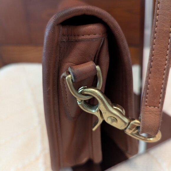 Vintage Coach British Tan Pocket Purse #9755 - Picture 4 of 11